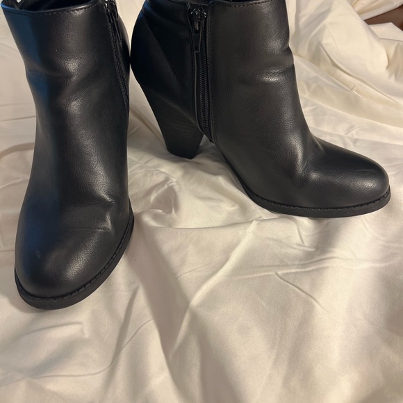 Mia Booties - Picture 2 of 2